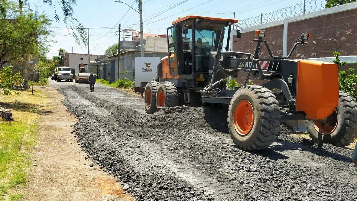 Con lo que se paga en rentas de inmuebles, el gobierno municipal podría arreglar muchas calles con gravacero u otras obras sociales
