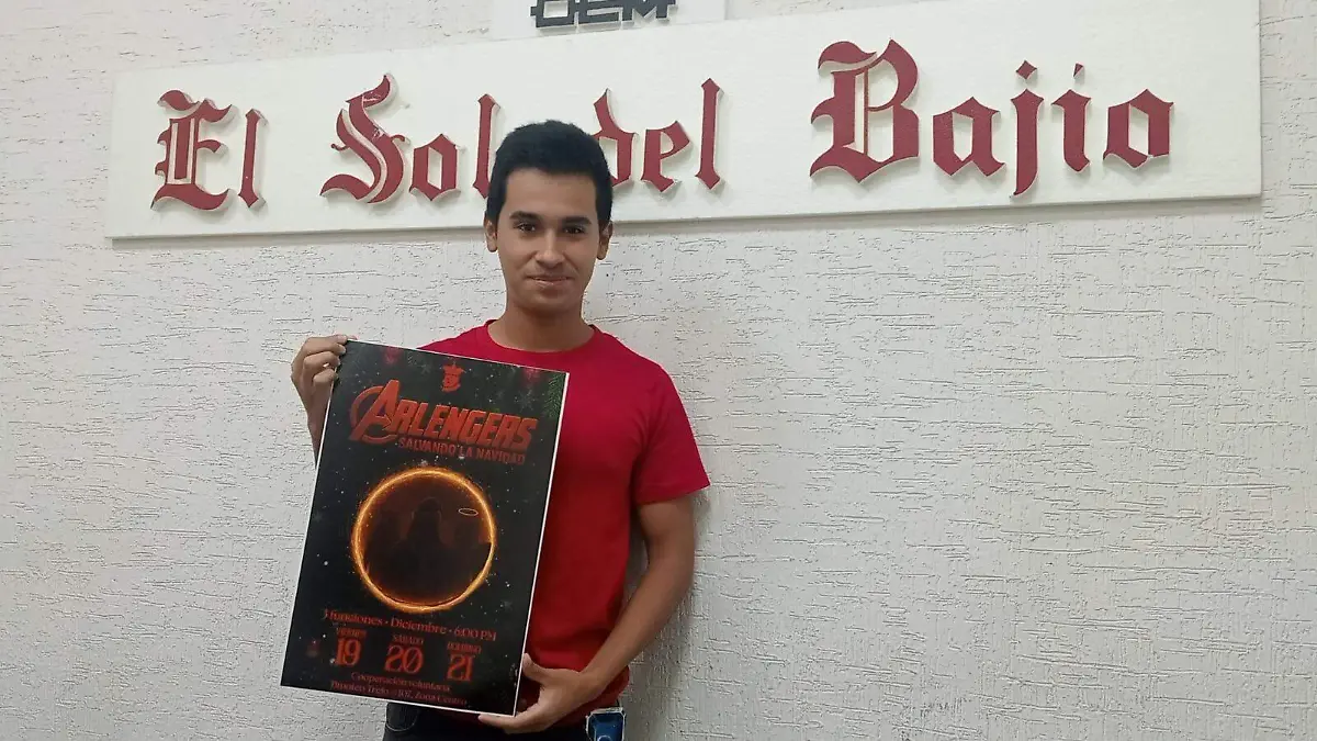 Pedro Uribe, director y productor de esta obra y del Rincón del Arlequín.