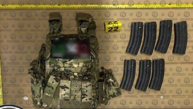 Chalecos antibalas y cargadores fueron asegurados