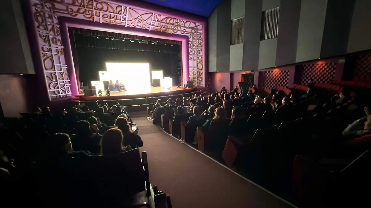 Decenas de empresas acudieron al galardón.