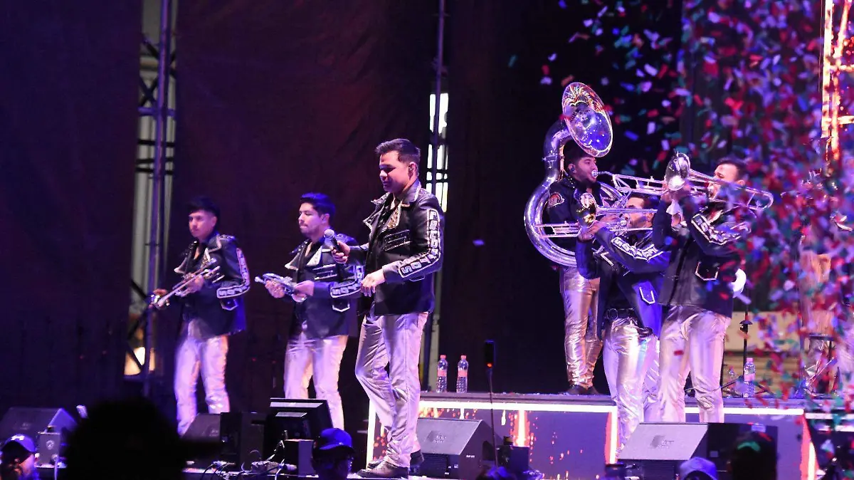 Banda Los Recoditos durante el segundo día de la feria