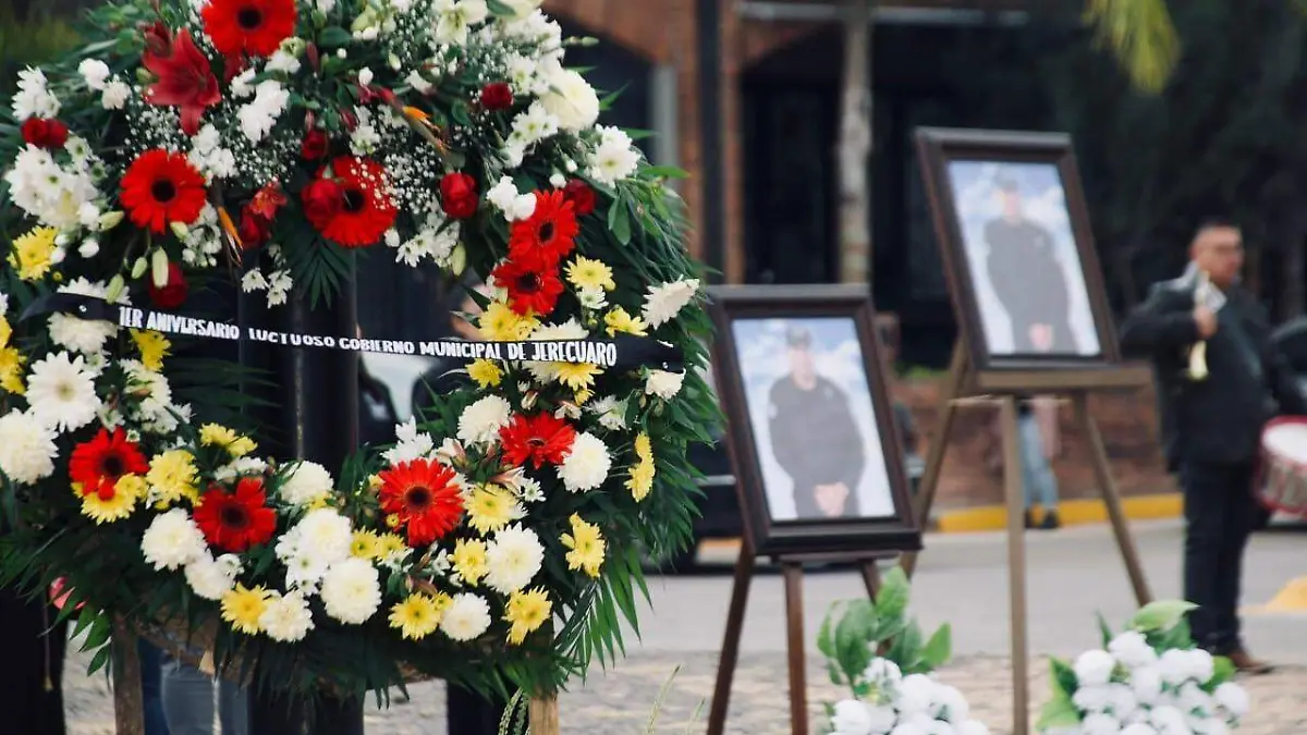 Se hizo un llamado a mantener viva su memoria y a reconocer el esfuerzo de las y los policías.