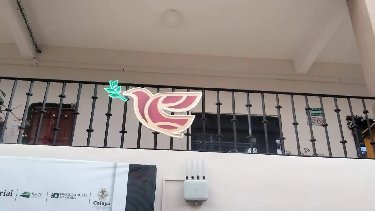 La colocación de este logo pretende estar en las entradas de la ciudad 