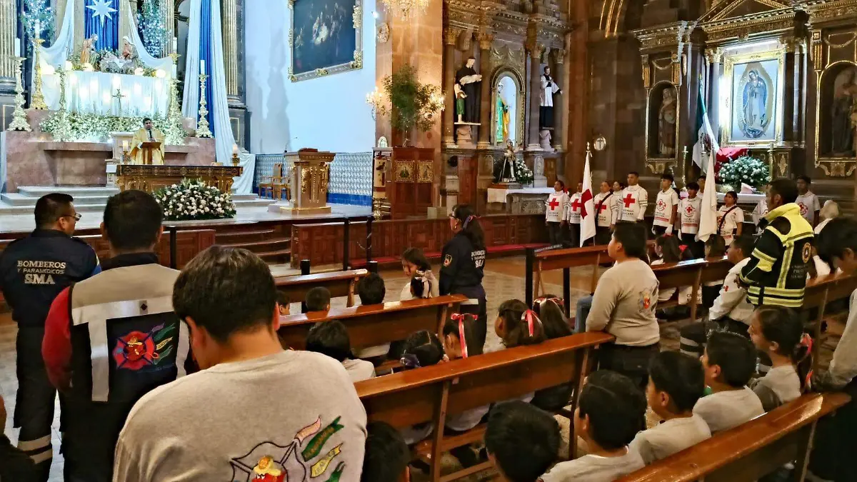 La misa de Acción de Gracias será ofrecida por los rescatistas, policías, bomberos y paramédicos que sirven 