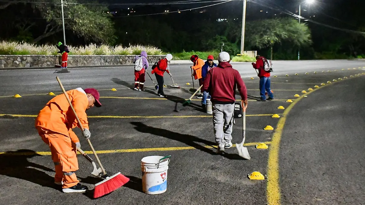 14a140bc-fe14-4c76-9b2f-7c94db077261