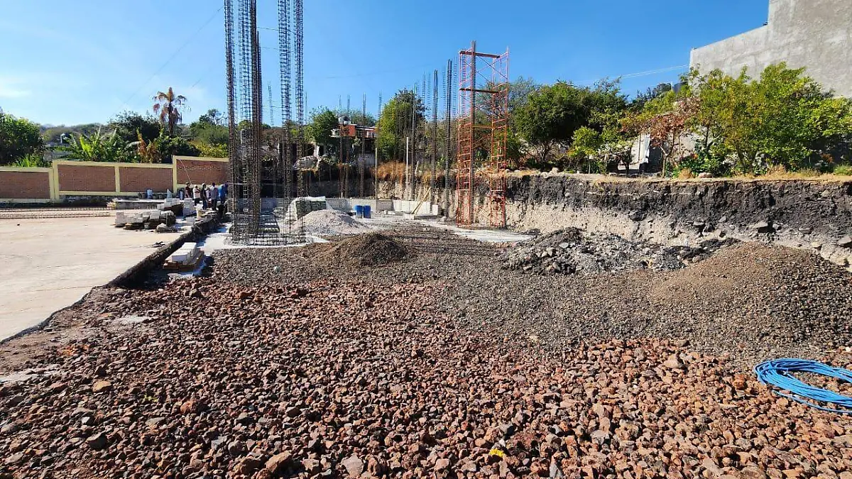 Primera Piedra, Acámbaro2