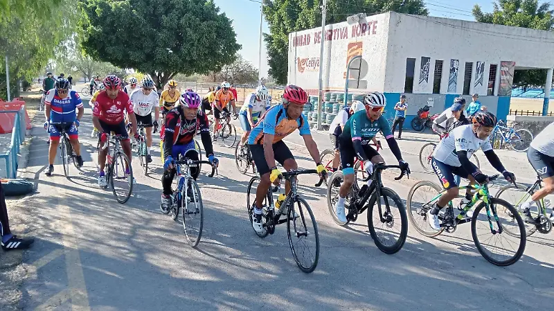 Buscan que los ciclistas de 60 años tengan una fecha para competir. 