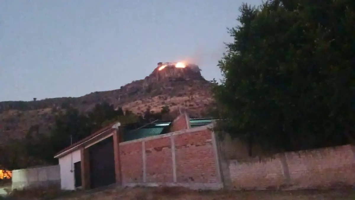 Incendio Sierra de los Agustinos3.