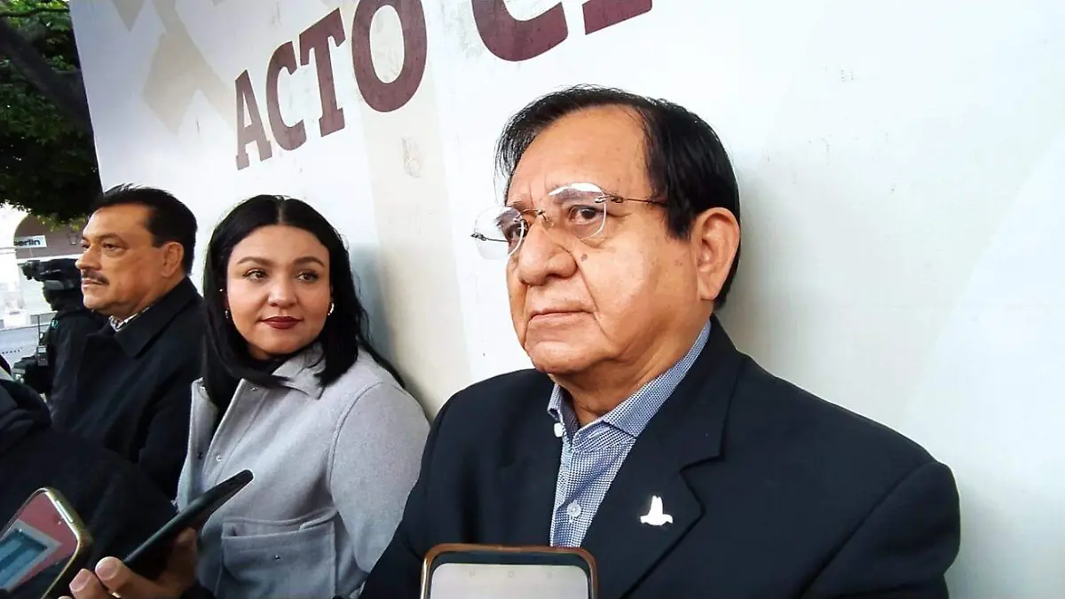 El presidente municipal de Celaya, Juan Miguel Ramírez Sánchez dijo que para que se deje de usar pirotecnia "me la voy a jugar con la campaña de concientización".