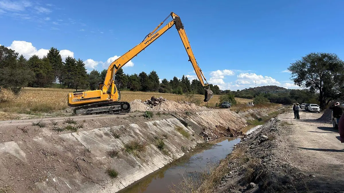 Limpieza de canal (2)