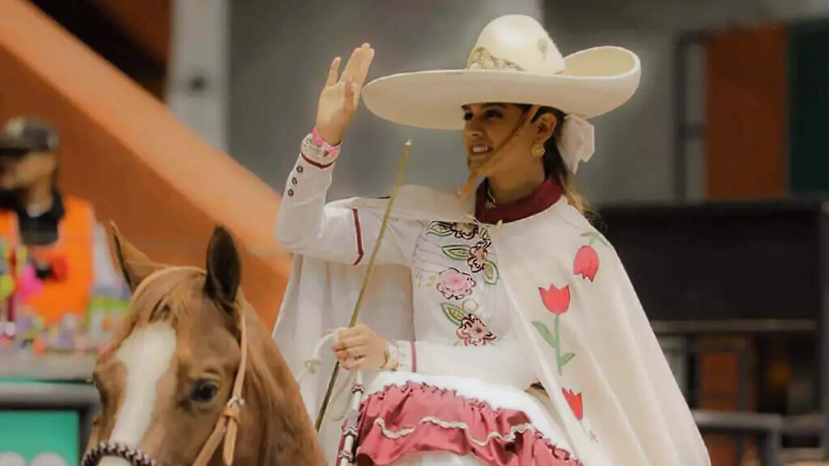 D7370B19-6FB0-4E70-B8BC-99922D1637EE