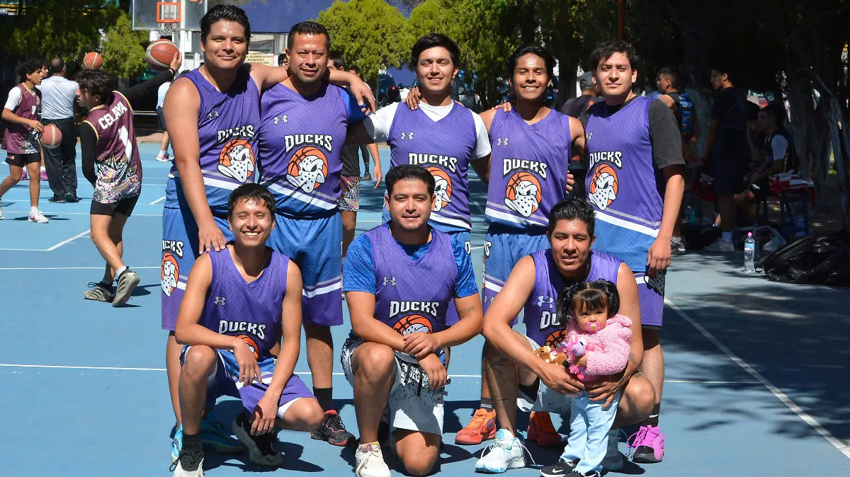 Ducks, al mando de Claudia Sotelo. 