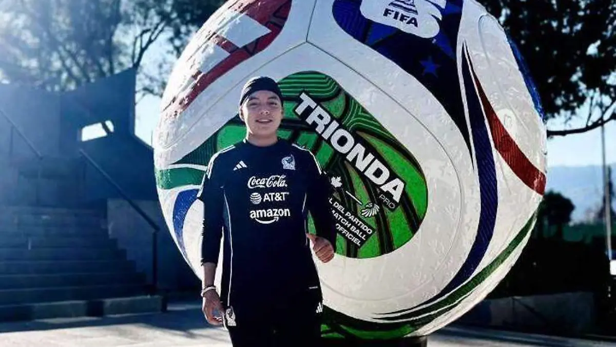 Nahomy Agostadero está concentrada con la Selección Mexicana de Fútbol Femenil Sub-14.