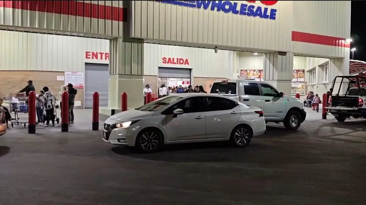 9ef932d8-678e-4b7f-828b-300d227b6379