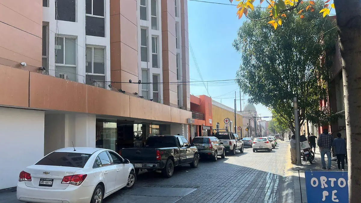 d8e8fdff-ee2f-42b4-878b-1d756f0702b5