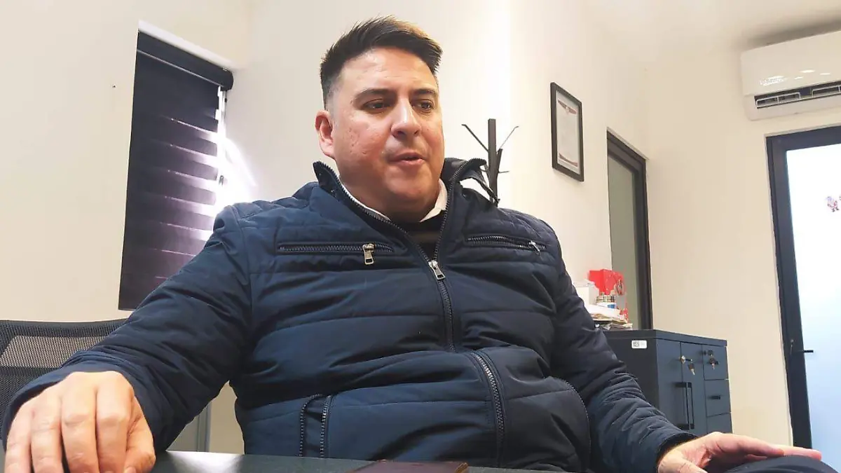 Daniel Nieto Martínez, secretario del Ayuntamiento, informó que tuvo un viaje de trabajo en España fructífero