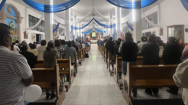 Roque celebra a la Virgen5