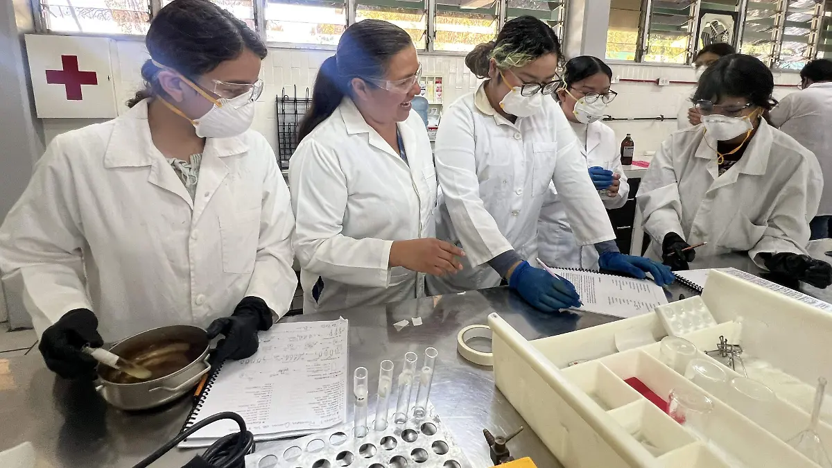 En el laboratorio cada parte es importante en la investigación y ciencia para la práctica
