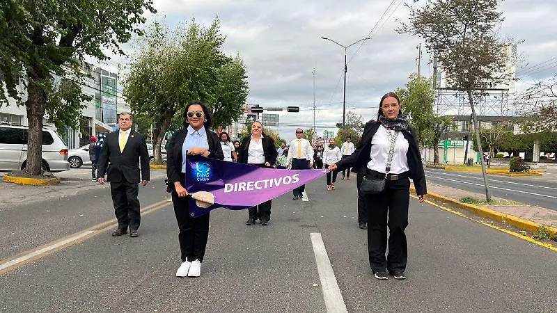 Desfile Prepa Oficial Celaya3