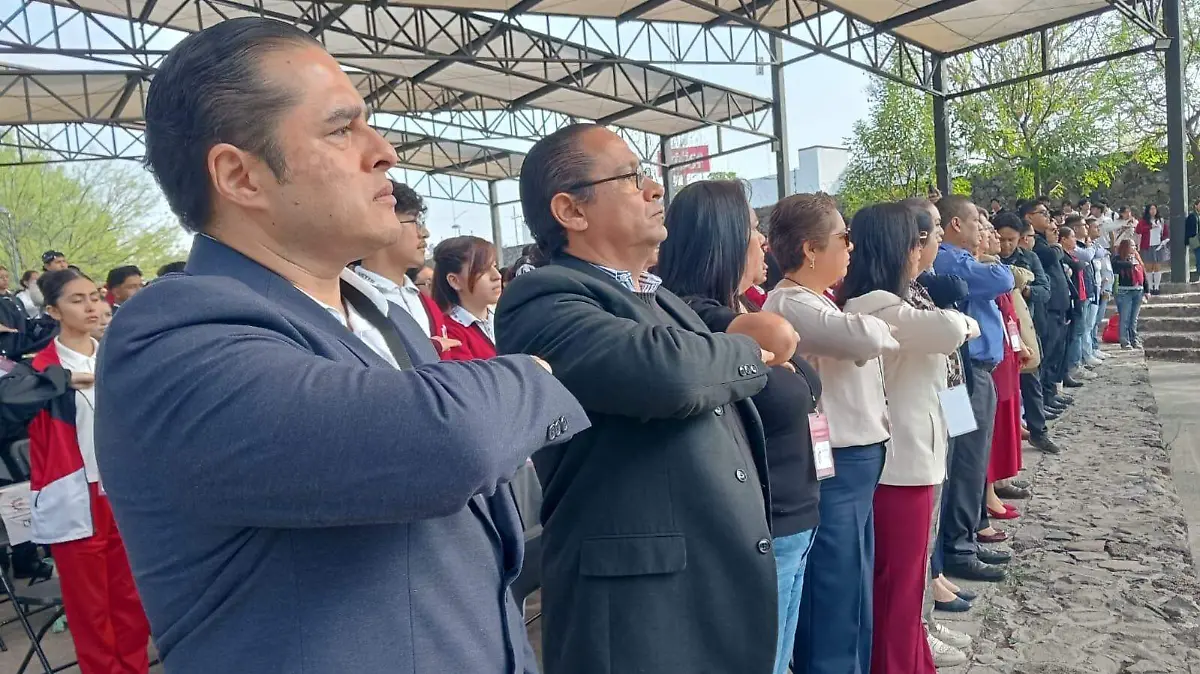 Maestras y personal administrativo del CETIS 115 sí trabajarán el próximo 9 de marzo.