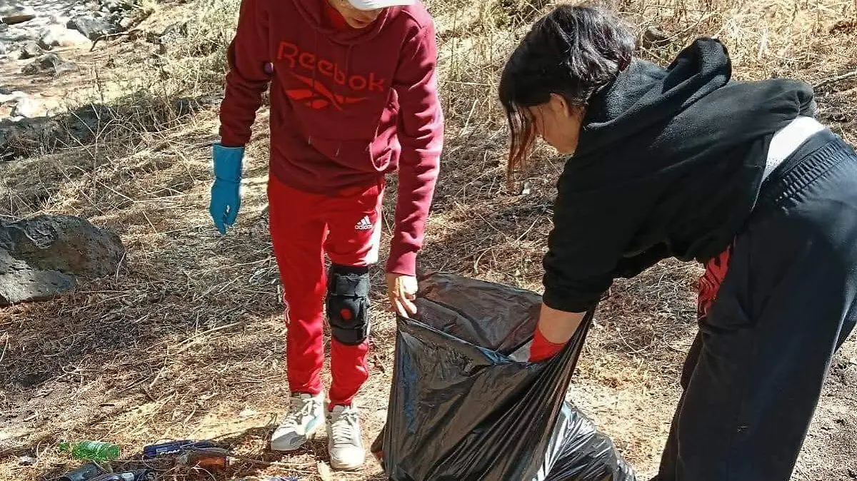Limpieza Chamácuaro5.