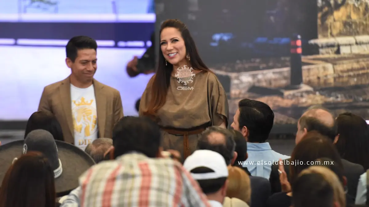 Alcaldes de diferentes municipios de Guanajuato asistieron al evento 