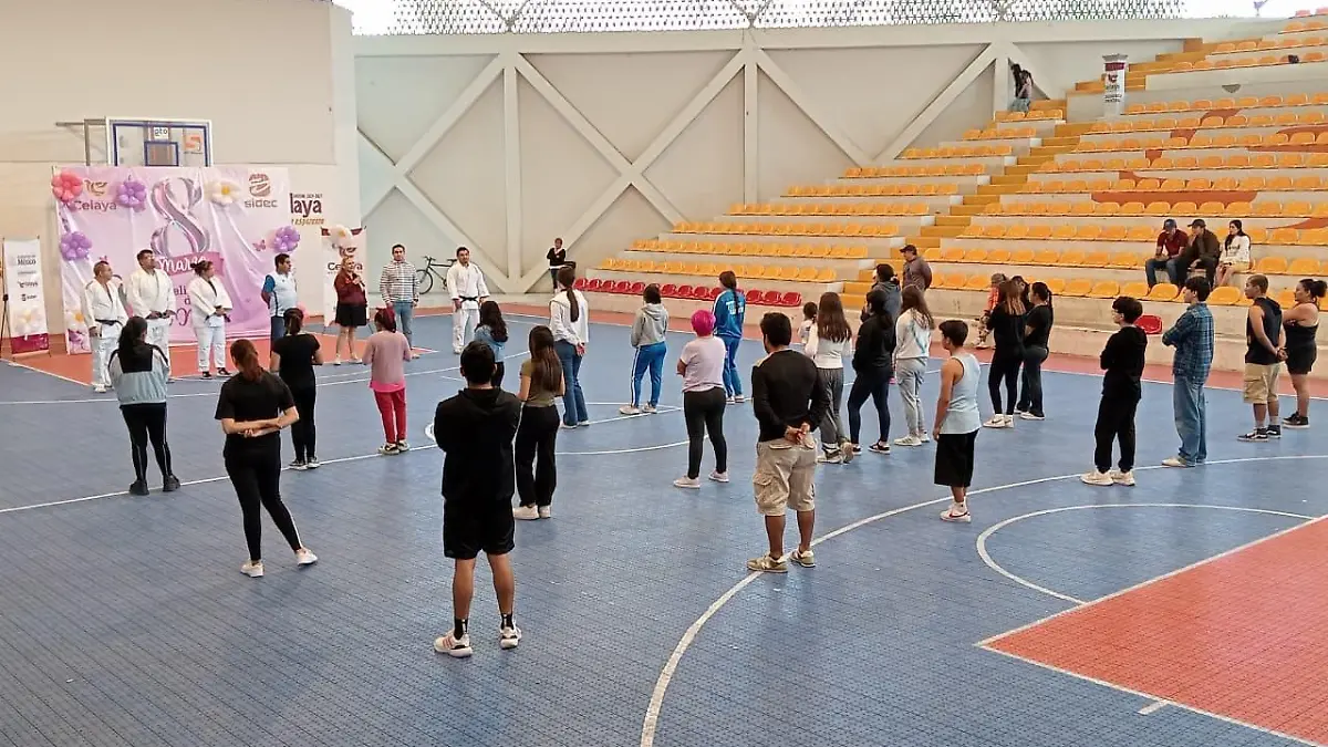 f49928ec-99cc-41a3-8820-988048e2237a