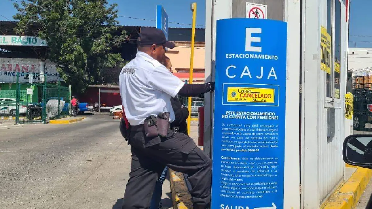 estaciona iento central  (3)