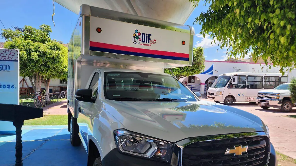 Se adquirió una unidad de carga para trasladar los alimentos