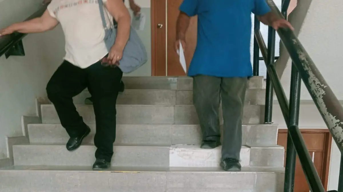 escaleras de edifico 