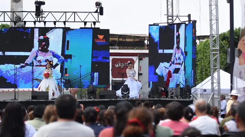 Las madres quedaron encantadas con el concierto. 