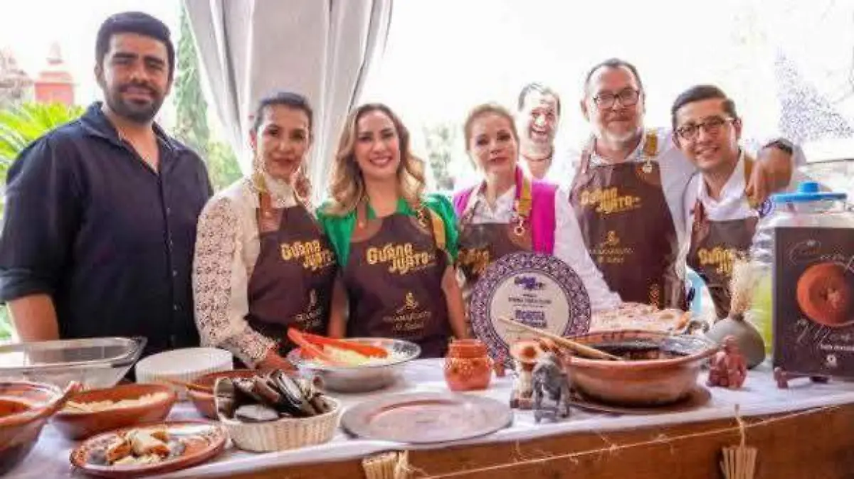 Cocinera tradicional 1