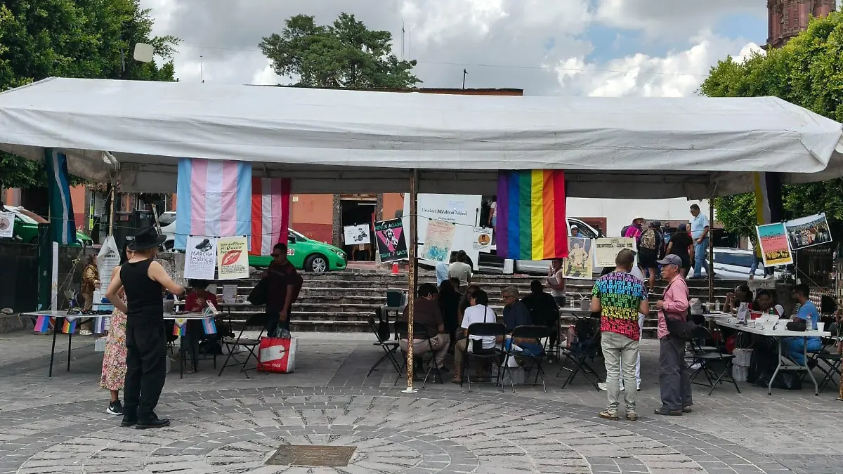 a35e989b-14c9-4cd0-af65-bcdaa88dcaa0