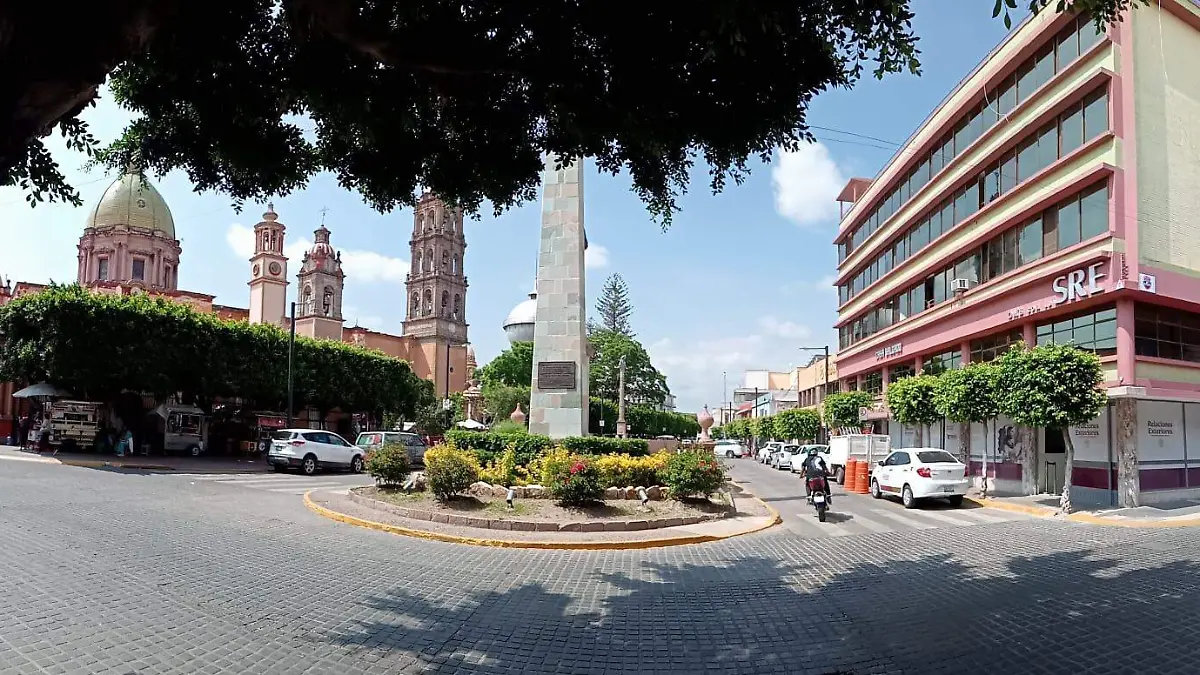 SRE EN LA CALZADA  (3)