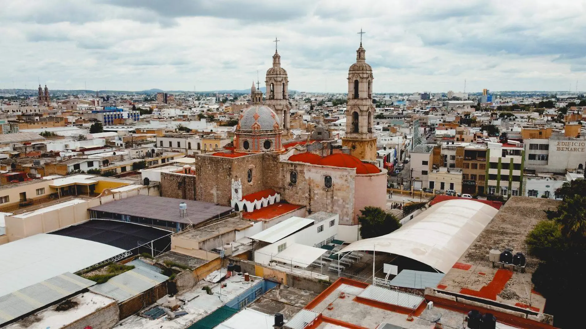 Jardín-Barrio Mágico