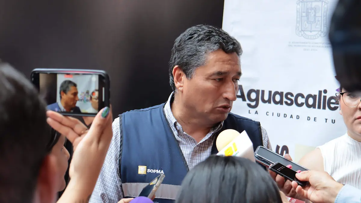 Miguel Ángel Huizar Botello, secretario de Obras Públicas
