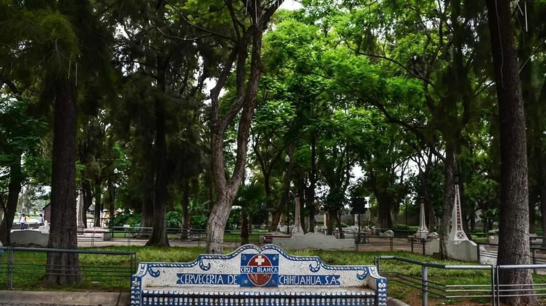 Jardín de la Estación-Tres Centurias