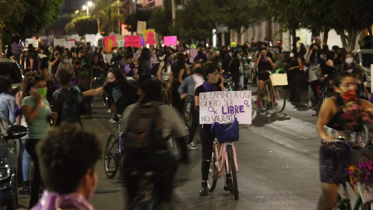 Marcha-Trans-8M-01