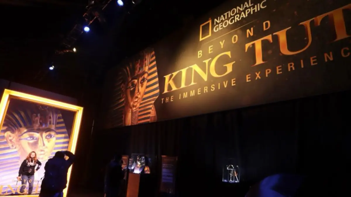 másallá_de_tutankámon_adriánv6