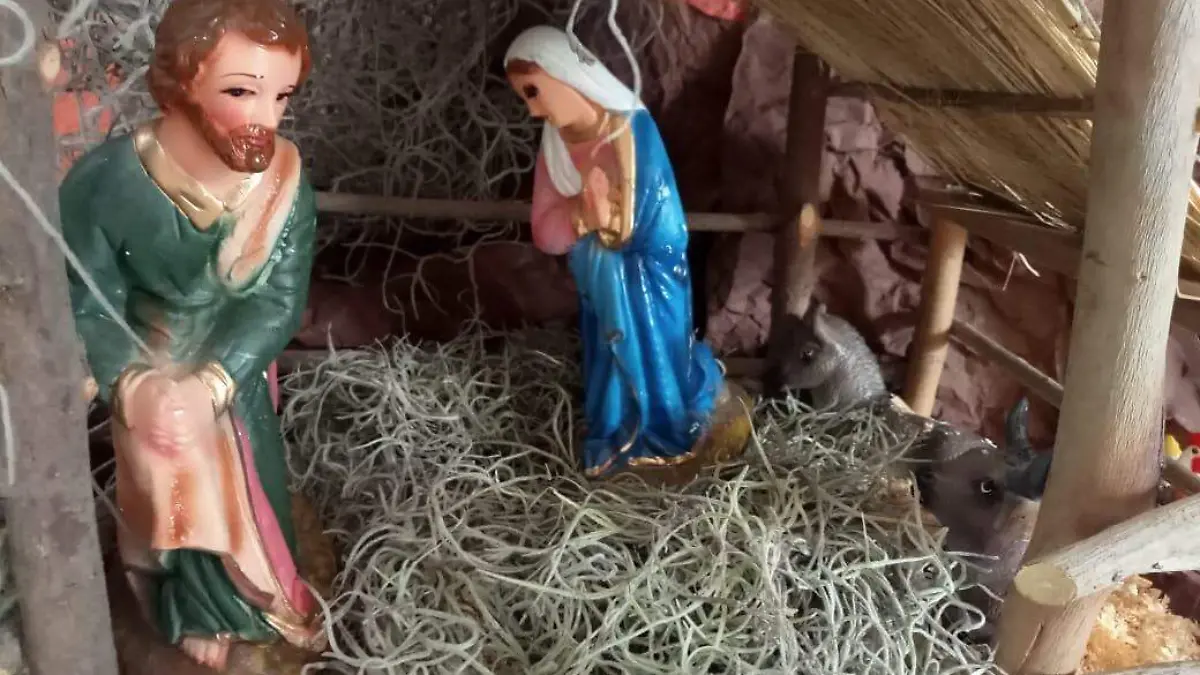 Peregrinos de nacimiento navideño