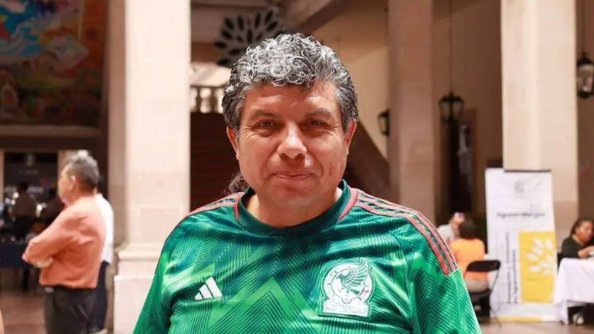 CARLOS ÁNGEL ESPARZA-LÍDER TIANGUISTA