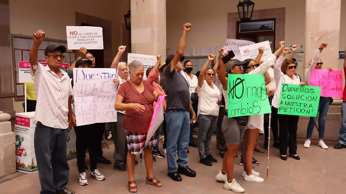 Pacientes renales-Manifestación-Salud digna