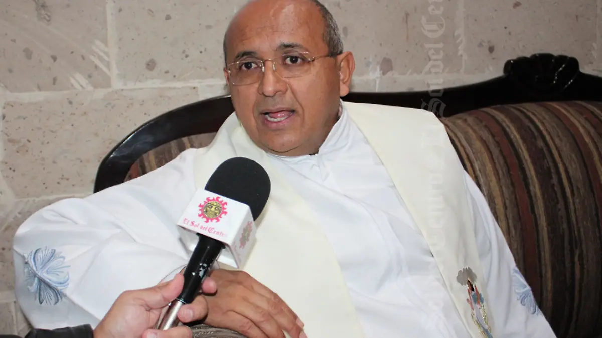 Carlos Alberto García Zavala "Padre Gandhi"