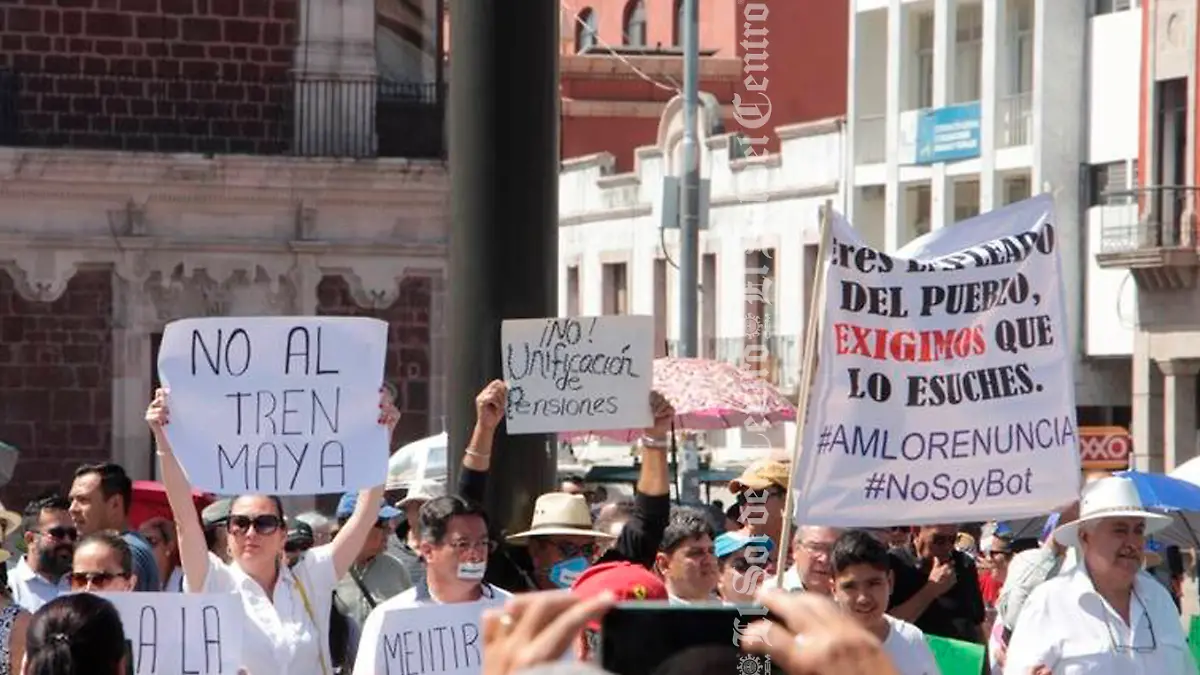 Marcha contra AMLO