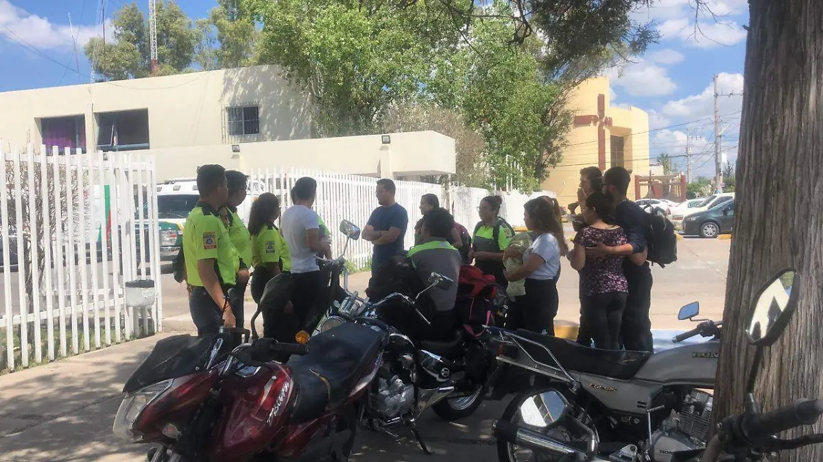 Manifiestacion paramédicos estatales 2