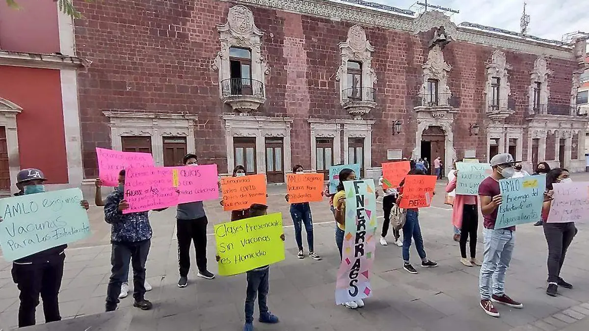 Manifestación-Estudiantes-Covid19-Vacuna