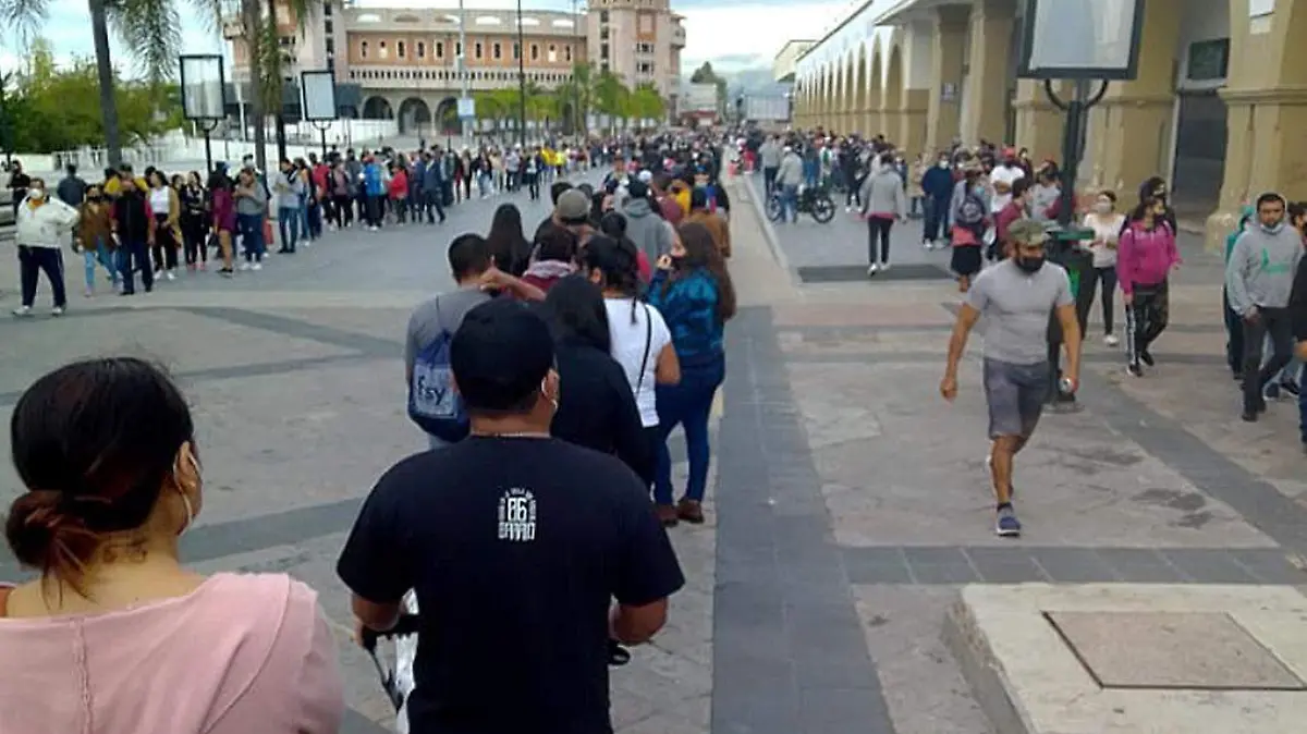 Filas-Vacuna-Covid19