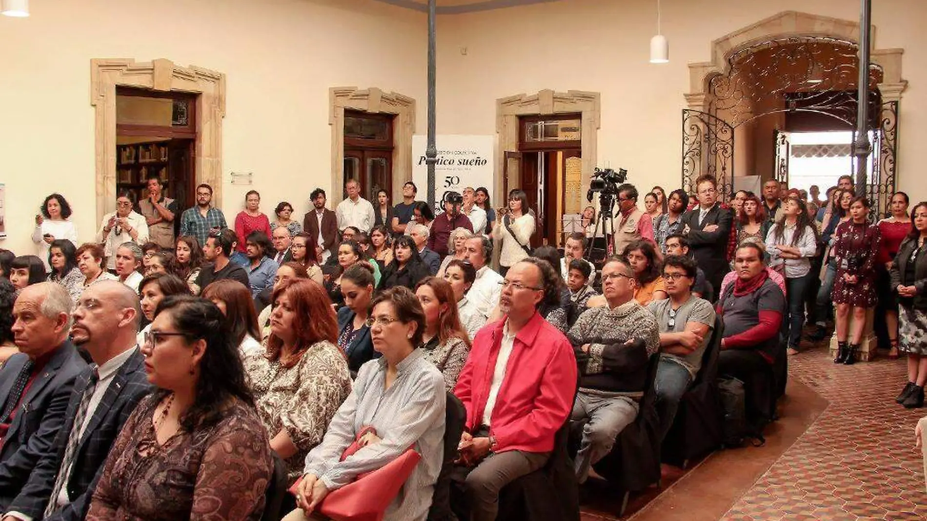 Público-CIELAFraguas-PremioSalvadorGallardo