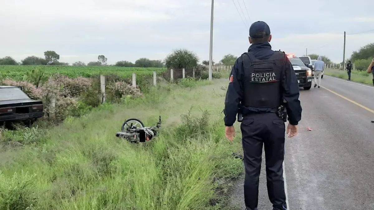 Choque camioneta vs motocicleta 3