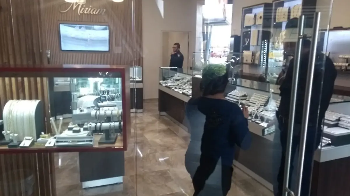 Captura de pantalla 2018-09-13 a la(s) 23.33.28